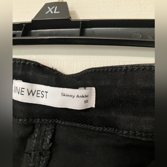 NINE WEST skinny jeans, size 18 - Picture 5 of 8